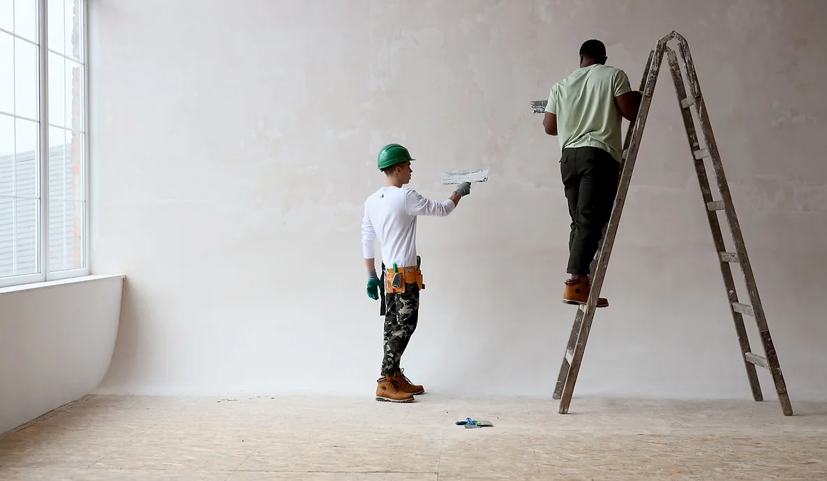 Fixers Nearby - Professional contractors at work